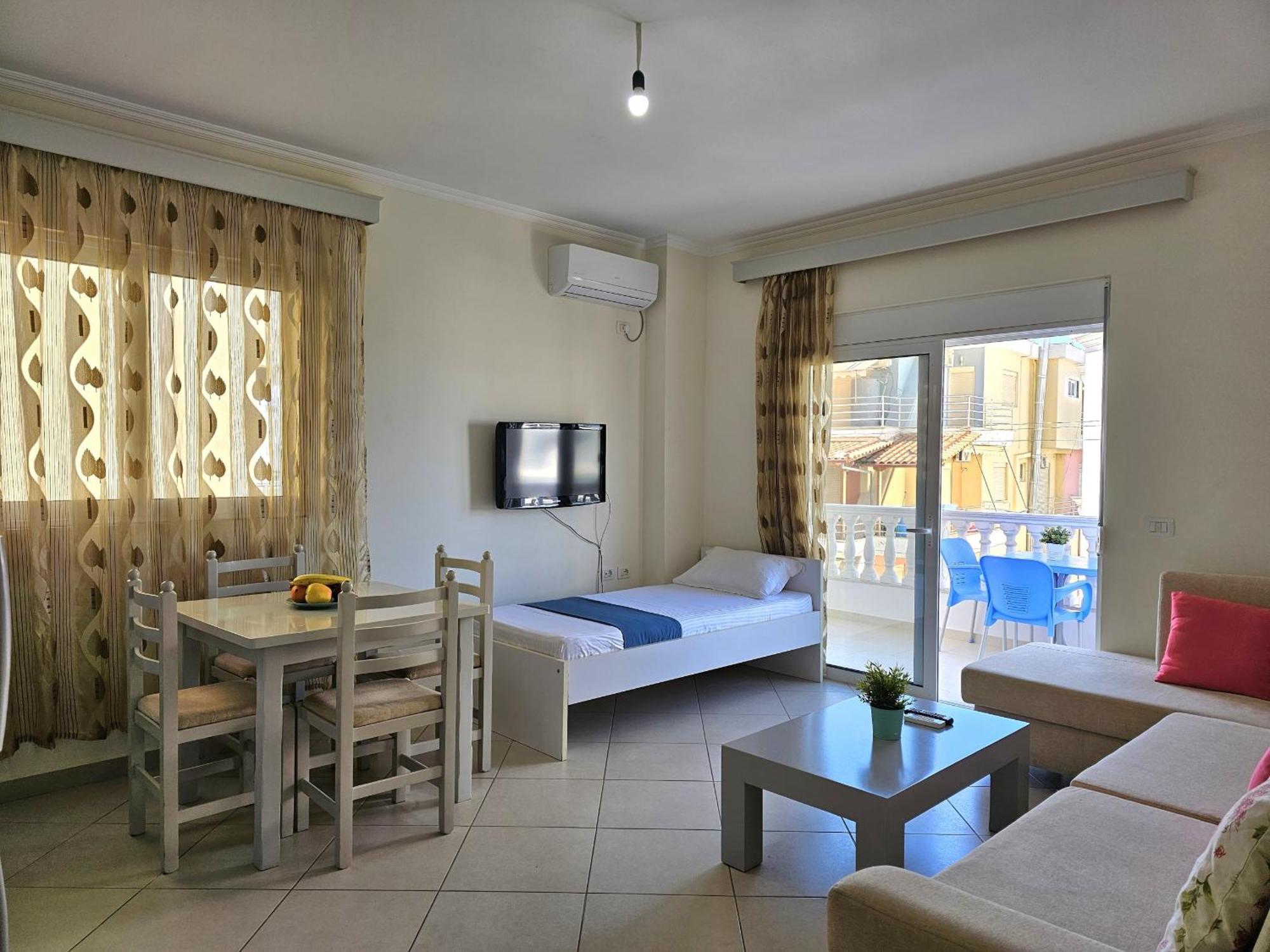 Happy Stay Eri Sarandë Esterno foto