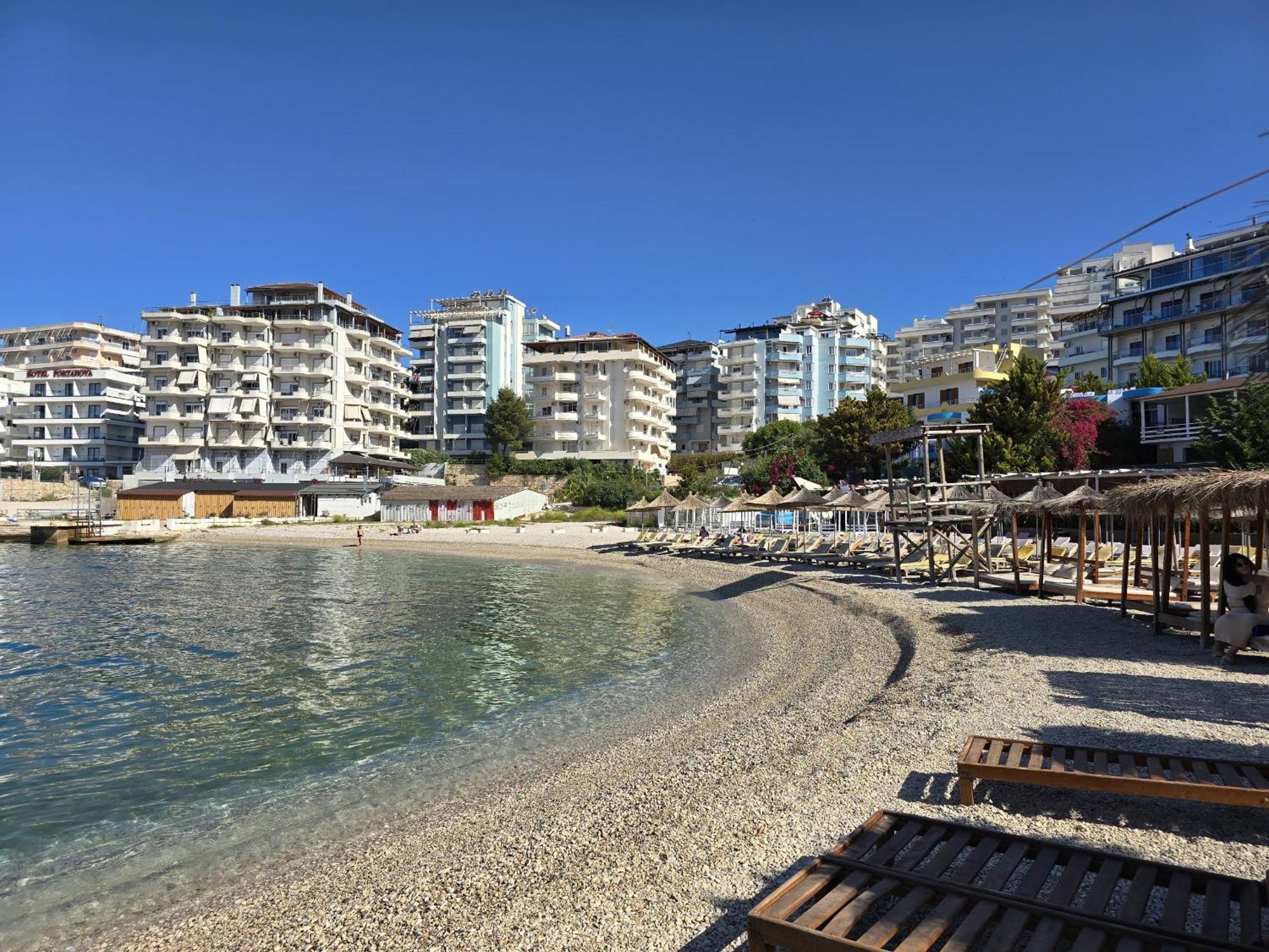 Happy Stay Eri Sarandë Esterno foto